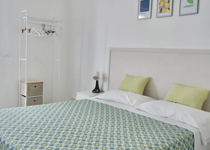 Amoenus Bed & Breakfast In Family