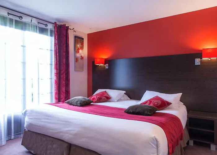 Hôtel Restaurant Les Coquelicots, The Originals Relais (Inter-Hotel)