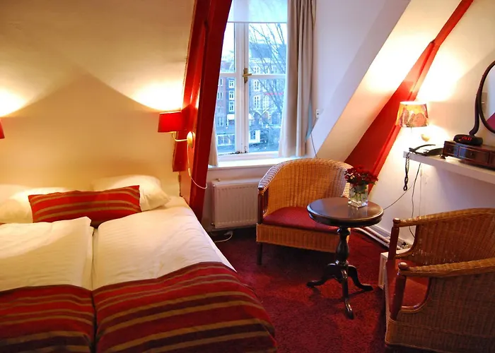 Amsterdam House Hotel