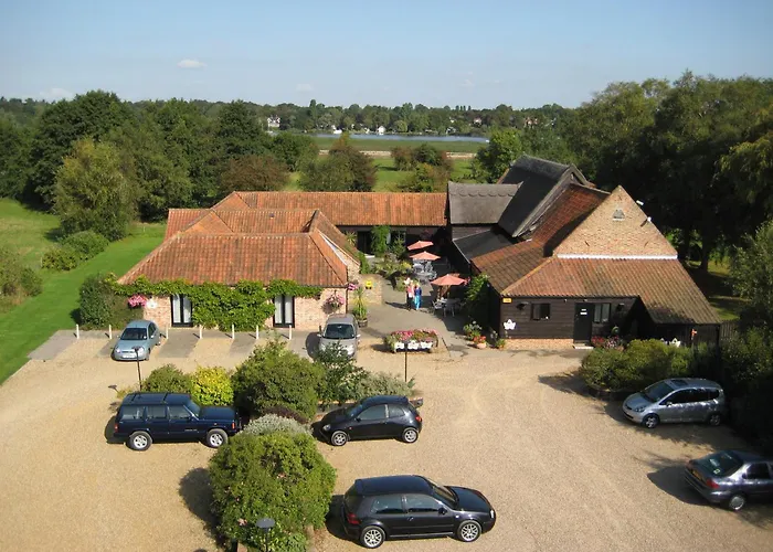 Ivy House Country Hotel