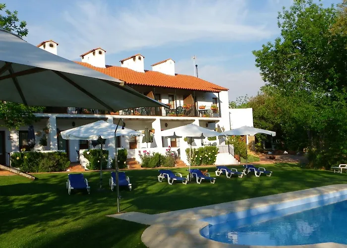 Hotel Apartamento Rural Finca La Media Legua Aracena