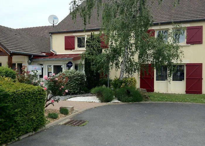 Logis Hotel Restaurant des Lacs Paris Sud