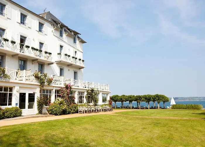 Le Grand Hotel Des Bains & Spa - Bretagne Locquirec