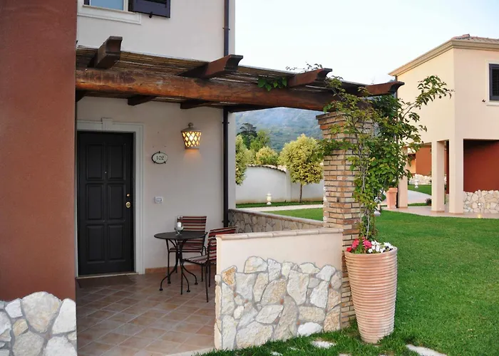 Alcantara Resort Di Charme Adults Only
