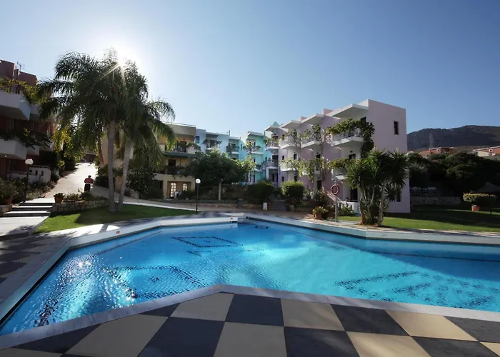 Bellos Hotel Apartments