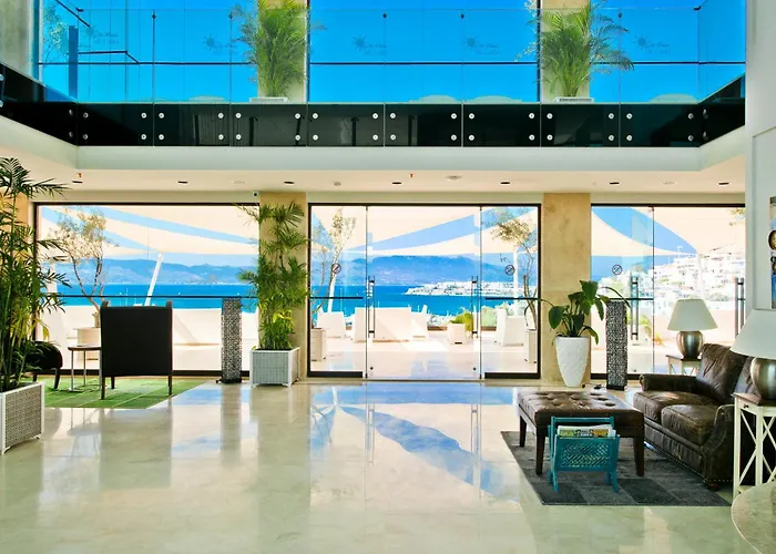 Bellazure Hotel Turgutreis