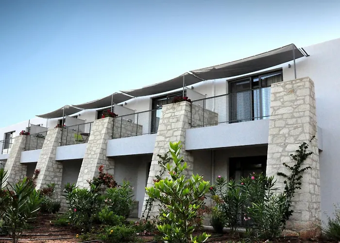 Leivatho Hotel