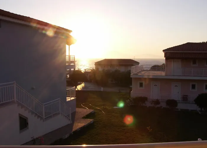 Kastro Beach Hotel