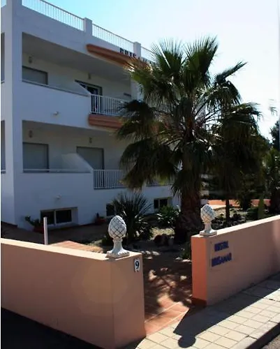 Hostal Brisamar San José