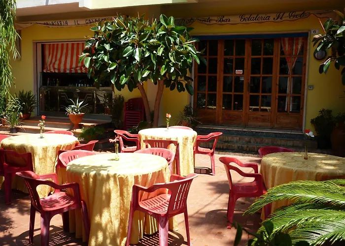 Hotel Alexander Santa Domenica 