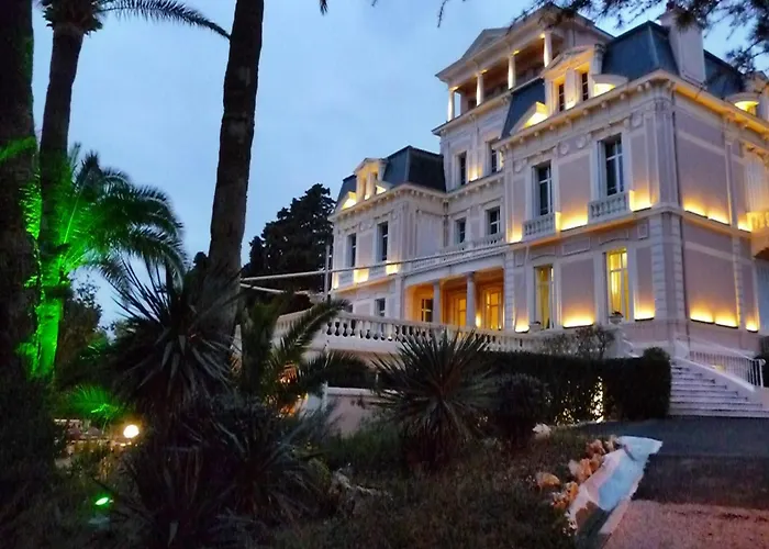 Hotel Les Tourelles Sainte-Maxime