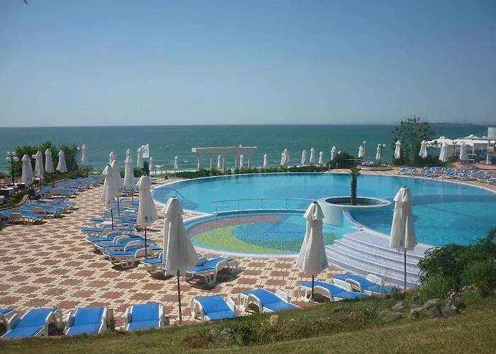 Sineva Beach