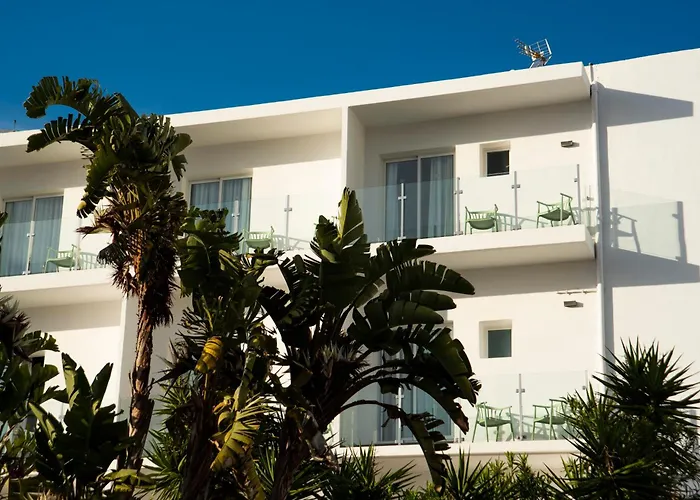 Hostal Mar y Huerta Es Cana