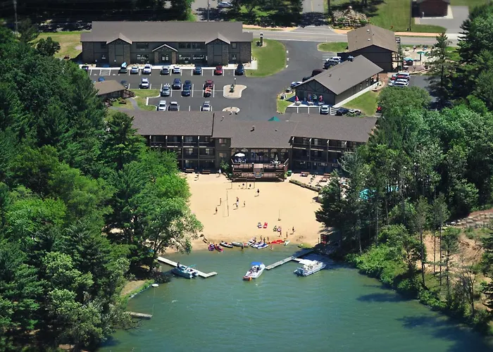 Sunset Bay & Suites