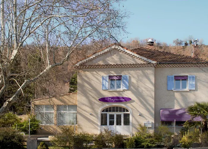 Logis Hotel La Magnanerie - Cote Bistro Aubignosc