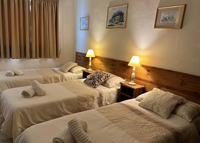 Green Grove Guest House San Ġiljan