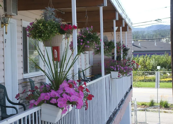 Travellers Motel