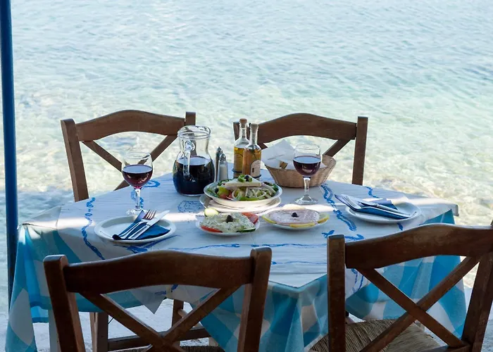 Hotel La Grotta Volímai