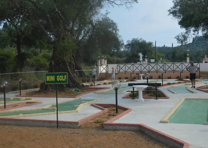Cnic Gemini Hotel Mesongí