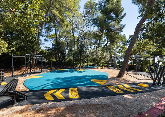 Villa Tamaris - Hotel Resort Drazica Krk Town