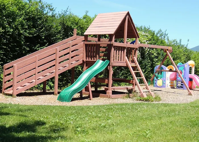 Diamond Cove Cottages, Cabins, &