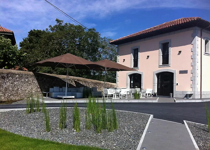 Hotel Villa Marrón