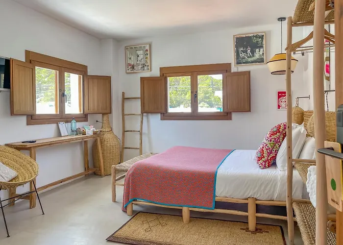 Hostal Mar y Sal San José