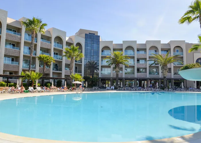 Falésia Hotel - Adults Only