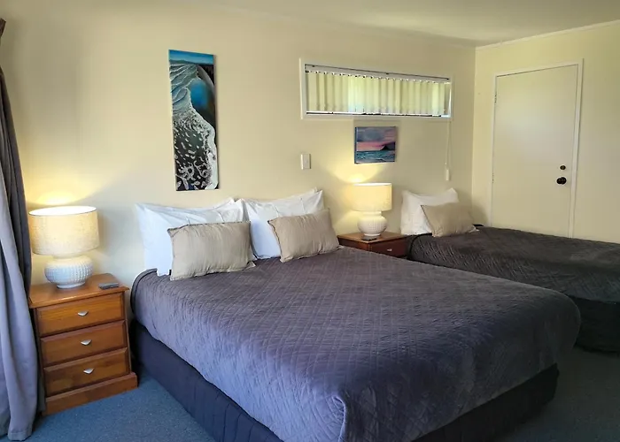 Aquarius Motel