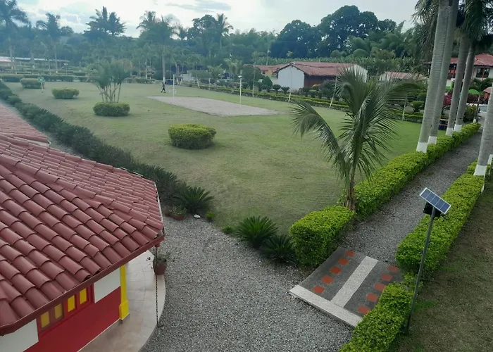 Hotel Campestre Los Tucanes