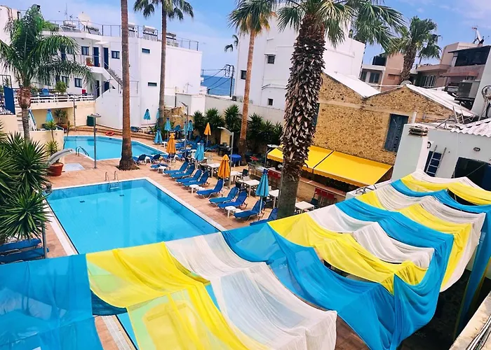 Kassavetis Center - Hotel Studios&Apartments