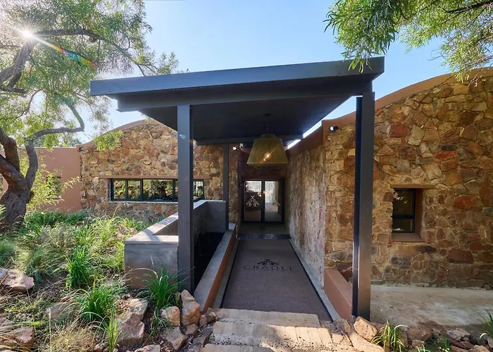 Cradle Boutique Hotel