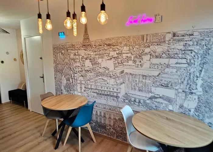 Maison des voyageurs Cerise - PARIS ORLY