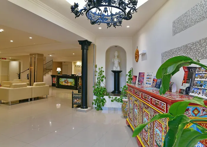 Hotel & Apartments Villa Linda Giardini-Naxos