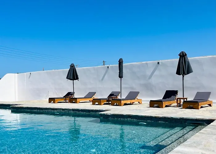 Fikas Hotel Naxos City