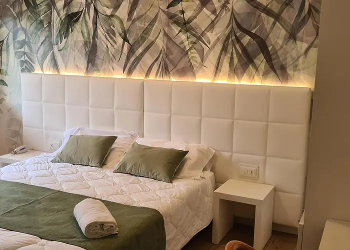 Hotel Eros