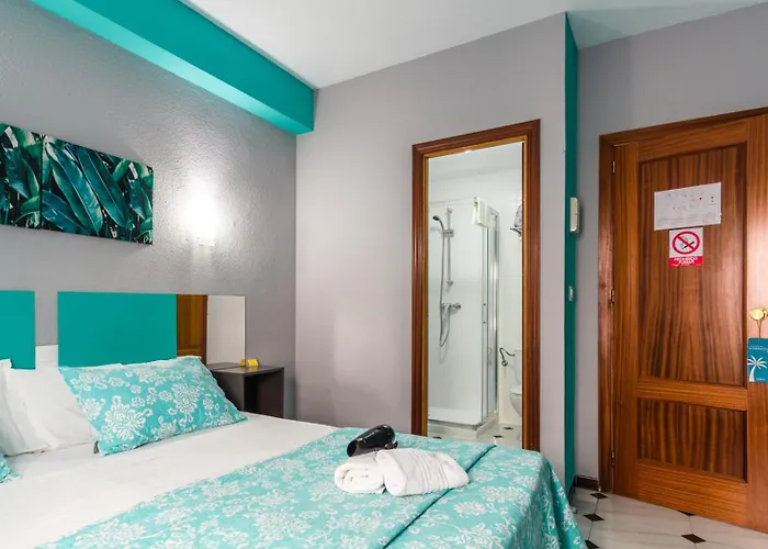 Hostal Tropical Almuñécar