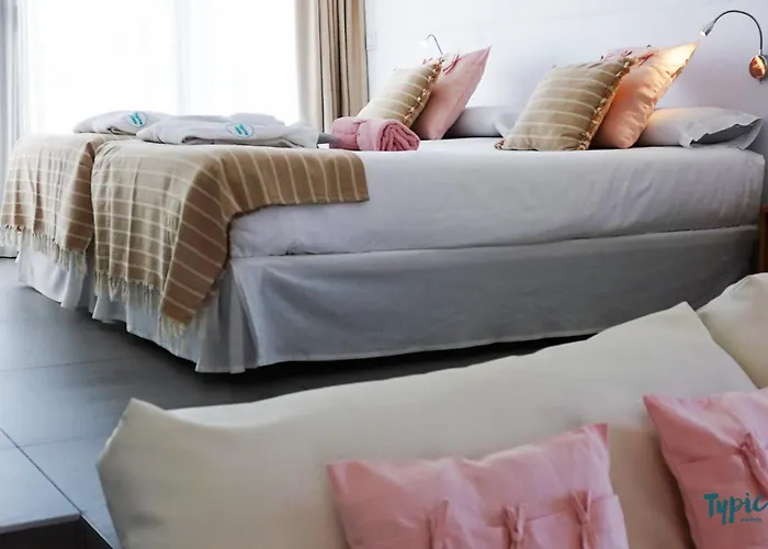 Marina Playa Hotel Apartments By Typic Hotels - Adults Only Sant Antoni de Portmany