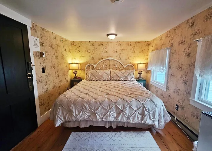 The Greenfield Inn