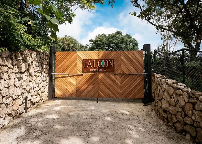 Laloon Luxury Suites - Adults Only