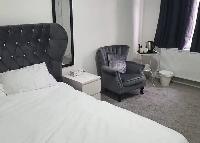 Beautiful Rooms Shaw St And Pine St