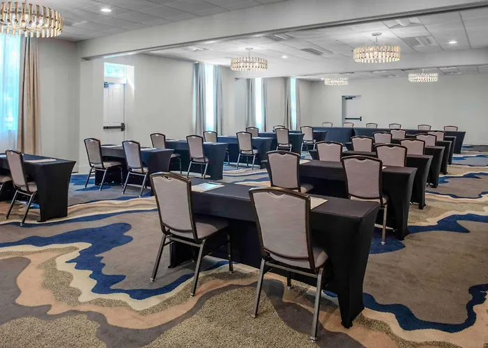 Hilton Garden Inn Freeport Downtown