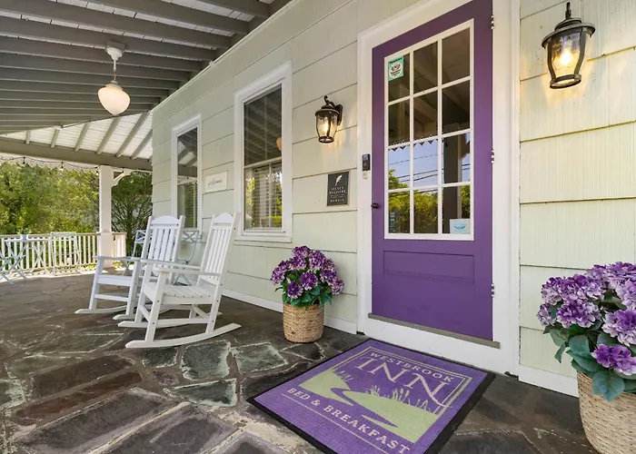 Westbrook Inn Bed And Breakfast