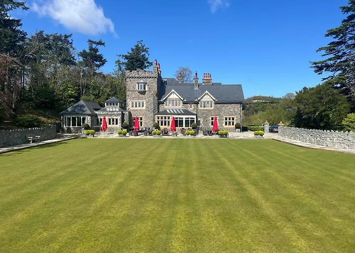 The Manor Boutique Hotel Restaurant And Bar