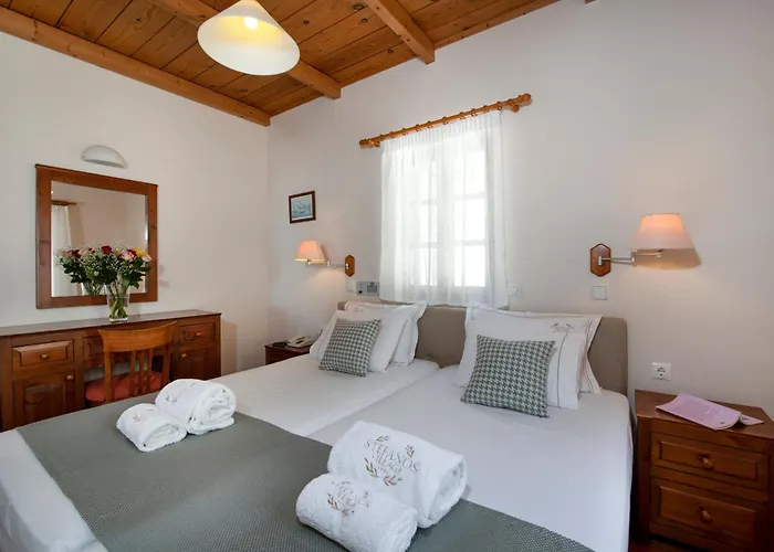 Stefanos Village Hotel Mírthios