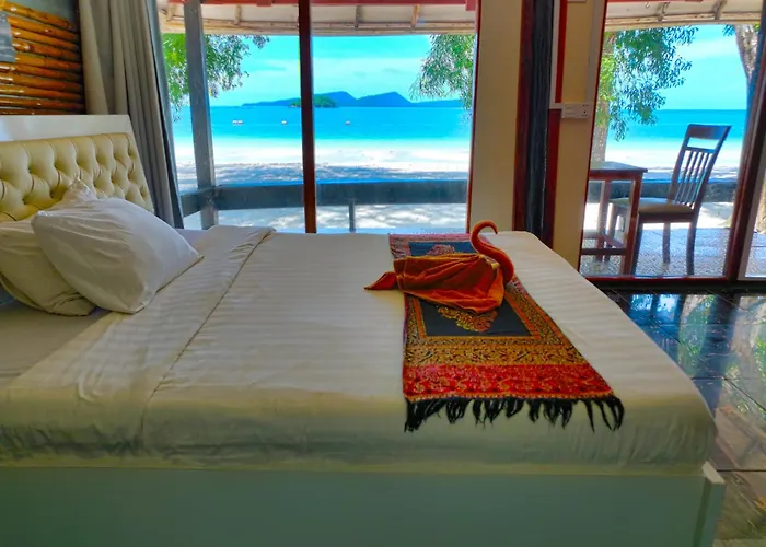 Pura Vita Resort Kaoh Touch