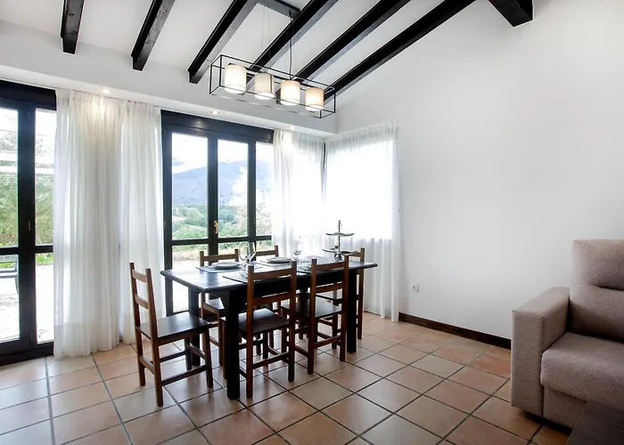 Hotel Rural Valleoscuru Tresgrandas
