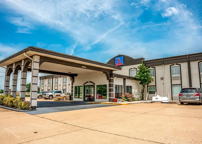 Studio 6 Claremore Ok