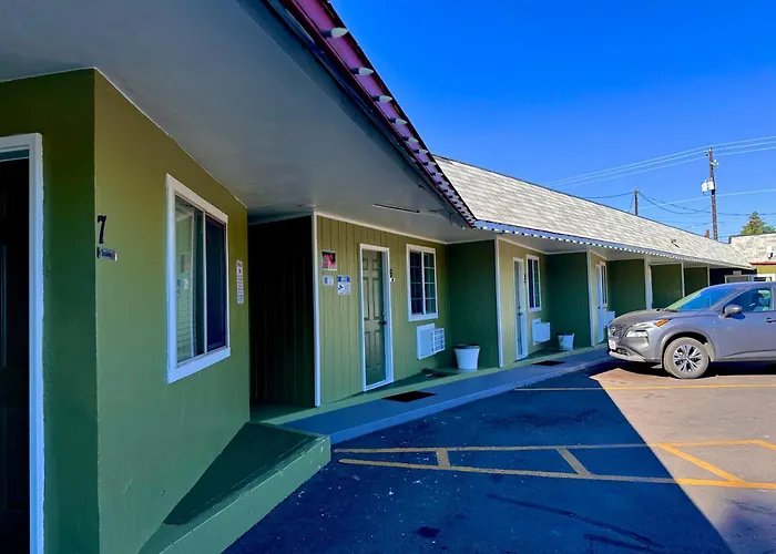 Chalet - Affordable Stay In Central Bend