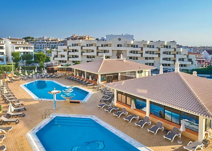 Oceanus Aparthotel
